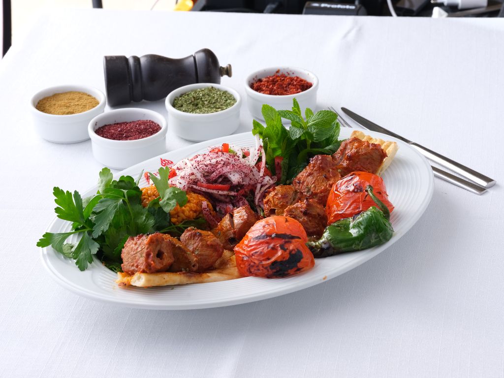 Kuzu Şiş Kebab